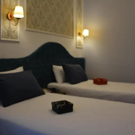 The Independent Taksim 5* איסטמבול