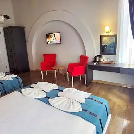 Hotel The Independent Taksim 5*