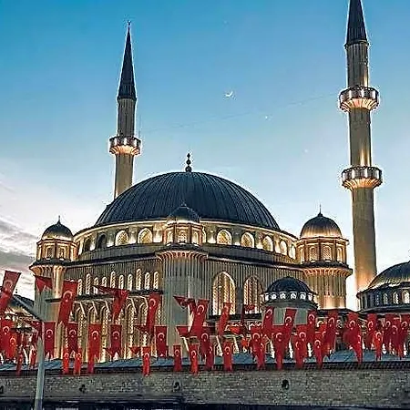 The Independent Taksim 5* Estambul