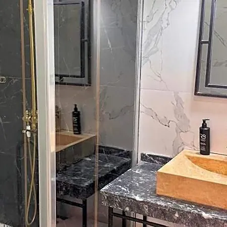The Independent Taksim Hotel 5*