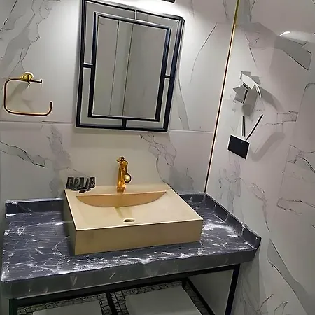 Hotel The Independent Taksim