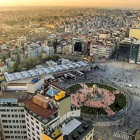 The Independent Taksim Hotel