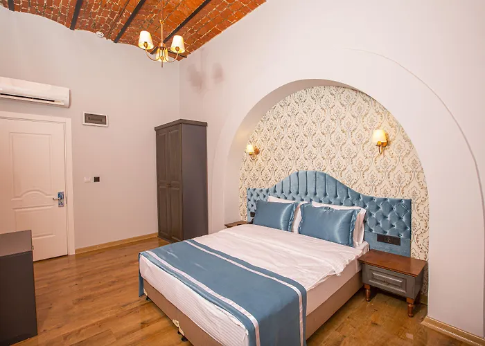 Hotel The Independent Taksim 5*