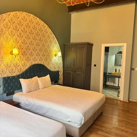 Hotel The Independent Taksim 5*
